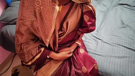 Tharki sasur menggoda menantu india yang polos - seks terlarang bahasa india