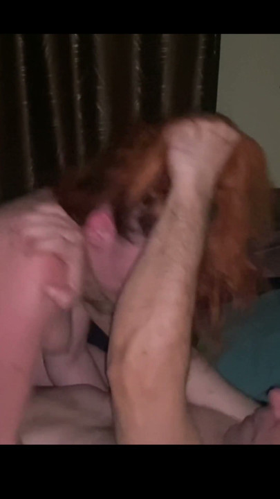 סשן BDSM חושני ורכיבה עם חנק וסטירות עד אורגזמה | קליפ 3