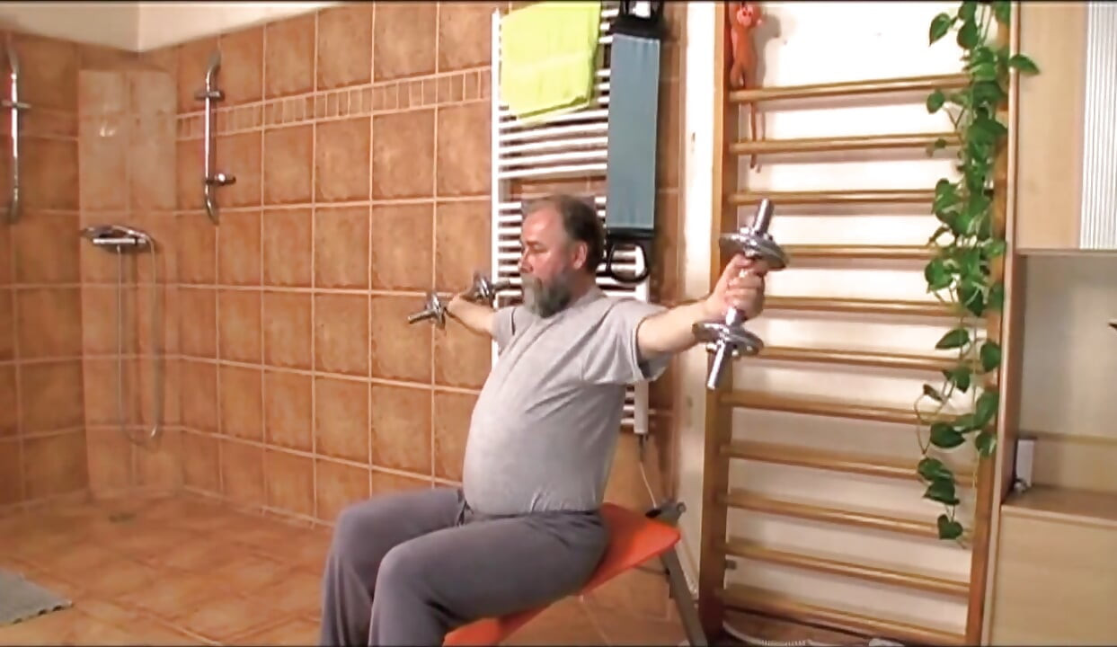 Öreg és fiatal puncinyalás puncibaszás