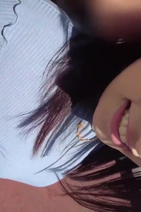 Πλαϊνό πείραγμα φούστας όπου η λεία βόσκηση μετατρέπεται σε άμεση κορύφωση τη στιγμή που βυθίζεται - 1