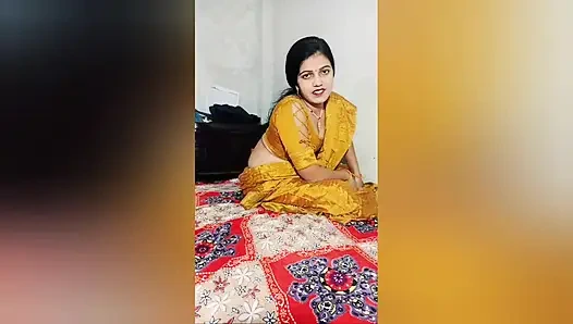 Indische desi Zwei freundinnen haben Hardcore mit einem mann, von ihm hardcore gefickt