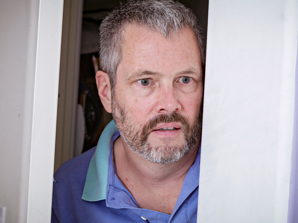 Marido corno revela seu caso de esposa, gosta de assistir