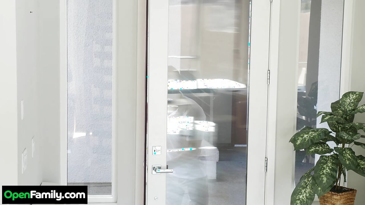 A szexi Marley Brinx seggbe kapja