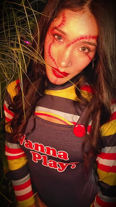Latina Memiliki Semprotan Yang Kaya Pada Halloween