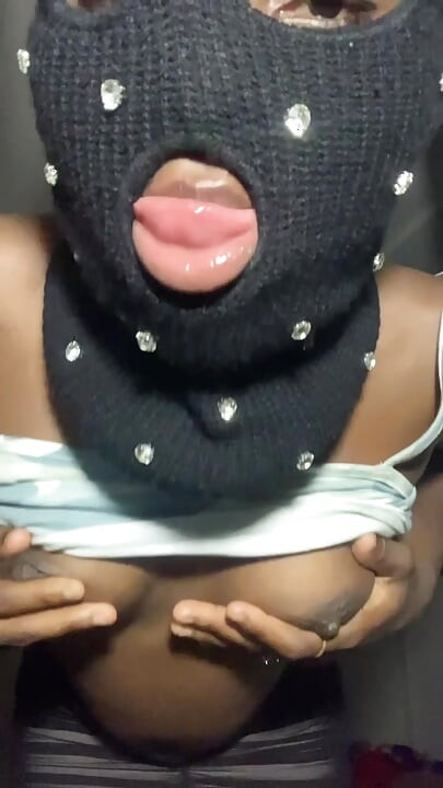 Browngurl234s  Bedroom Vibes Sensual Energy And Twerk Performance