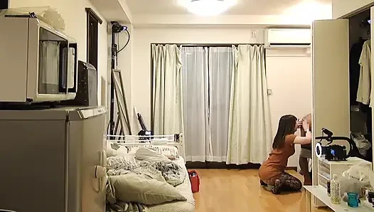 Lending Out a Temptress Who Loves to Take Control