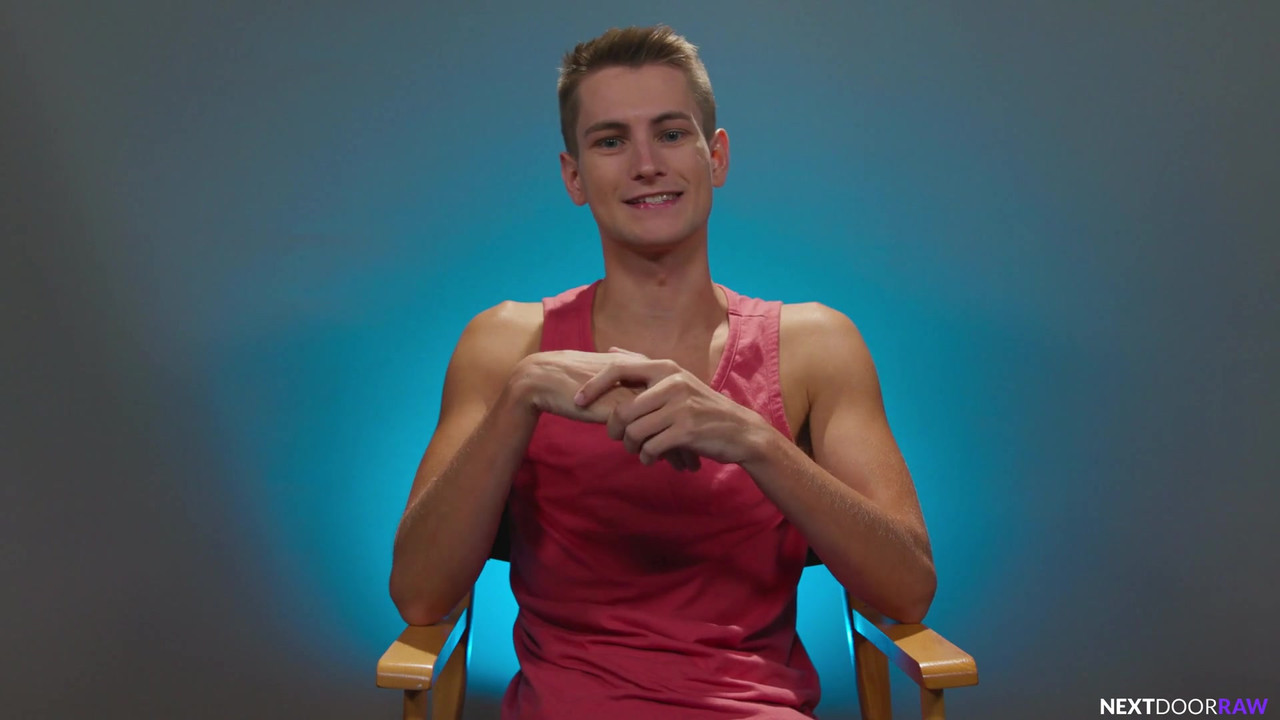 华丽的twnk性感翻转乱搞现实生活中的tatted BF大屁股