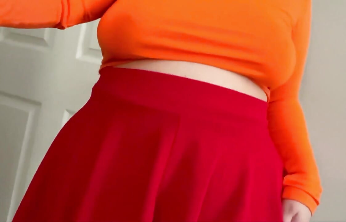 Are You More of a Tits Guy or Ass Guy?