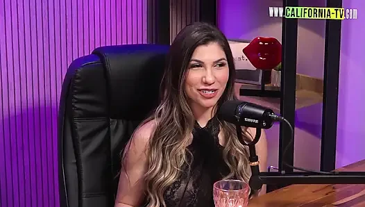 Подкаст с латинской красоткой Alexia Dhein