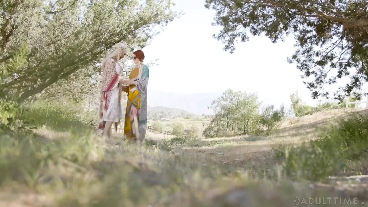 Transfixed – Hipster Babes Aubrey Kate & Bree Daniels Can’t Resist Their Attraction