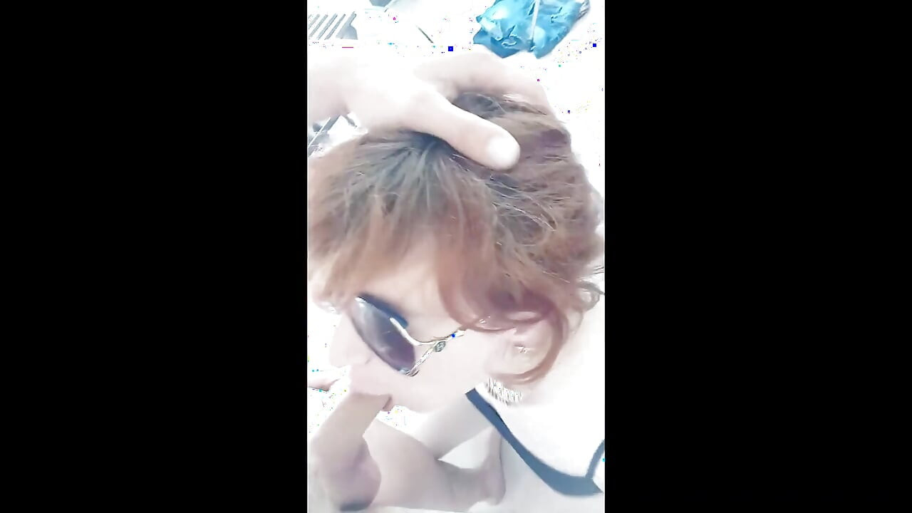 Lijepo pušenje od TS kurve