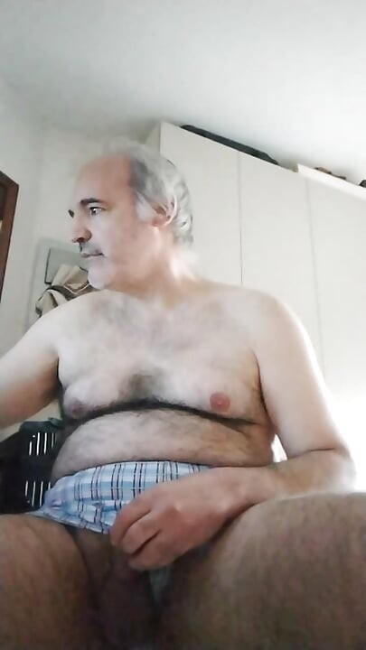 Drkaj svoj kurac da istinski uživaš u svom kratkom životu