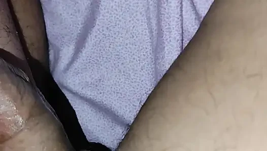 PINAY ORTA YAŞLı SEKSI KADıN DÖLLEME SIKIŞI VE VAHŞI KONUŞMA SIKIŞI