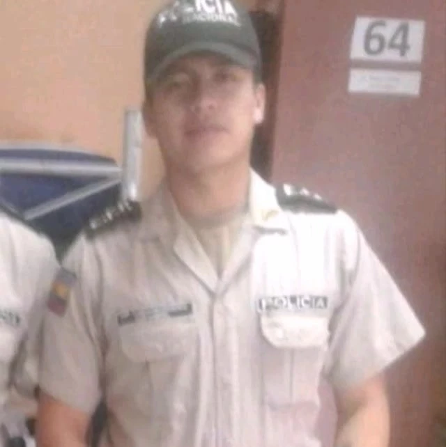 Paja23 police run it rich boot milk