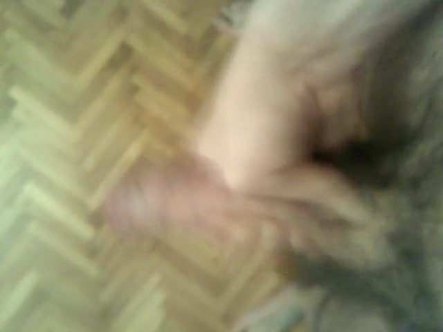 Rooster's cumming