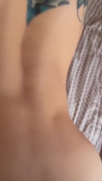 Gay threesome - double penetration of a fem twink's ass makes the guys cum at the same time | Clip 1