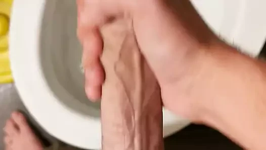 Macedonian porn video – Cum for girls