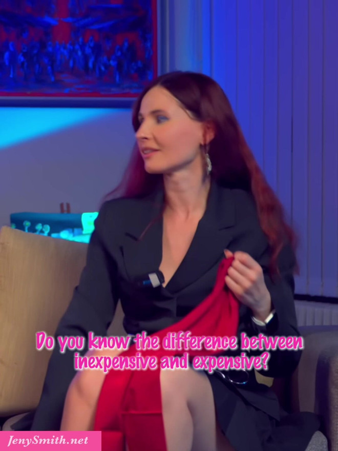 Jeny Smith och Mira försöker strumpbyxor 🔥