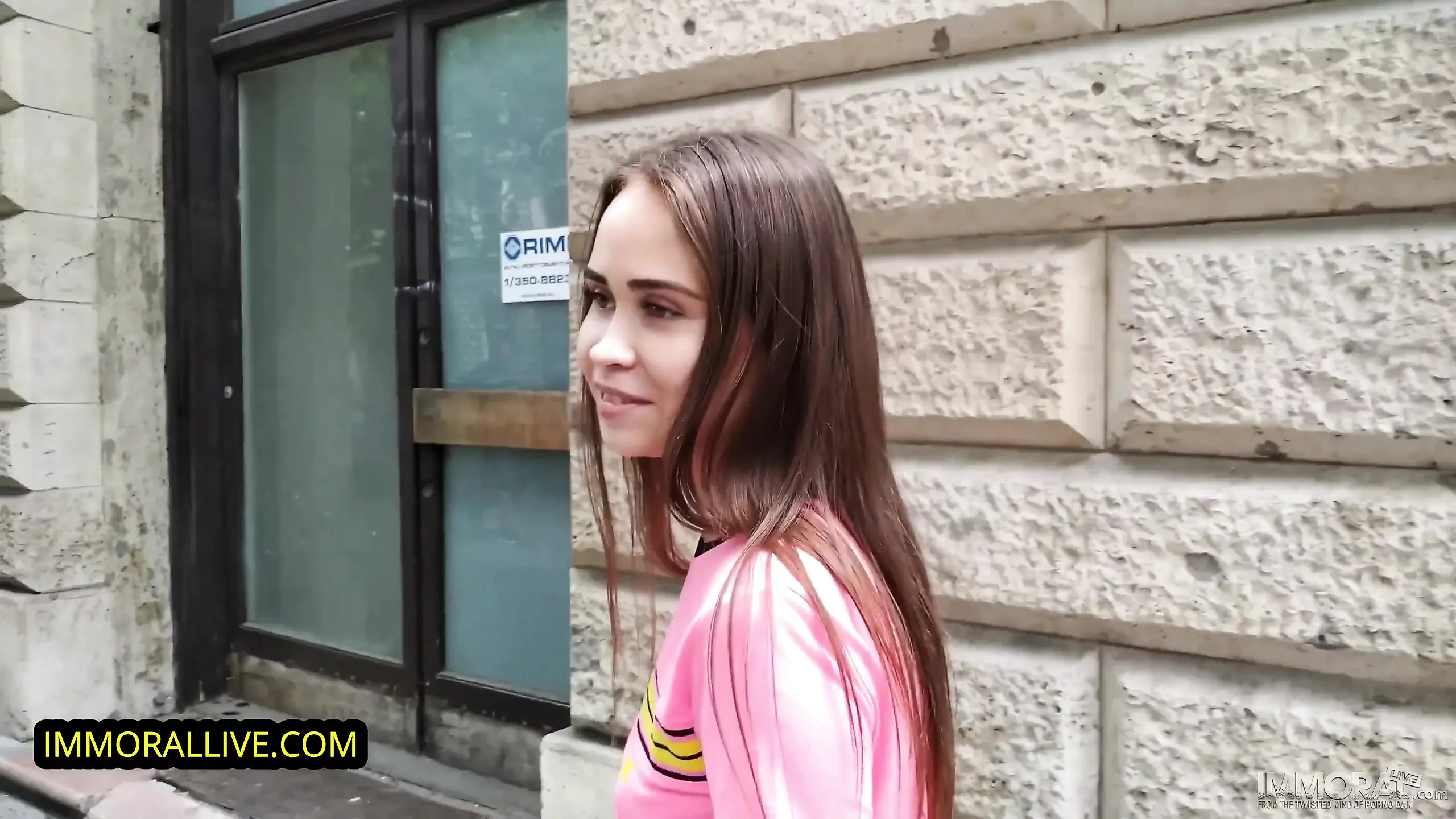 Jenny's Pariser wheel ride w / step bro & bästa kompis - Stepsis pervers tagg team fantasi går i uppfyllelse!