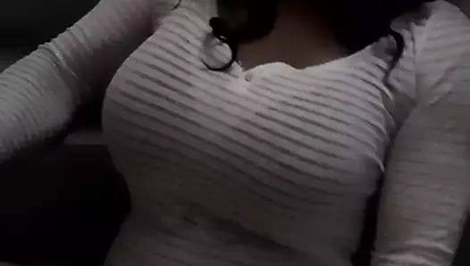 Gwenny merdiven boşluğunda