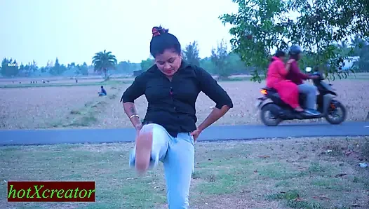 Beautiful Bhabhi Morning Work Sex with Village lover! Indian Village Sex