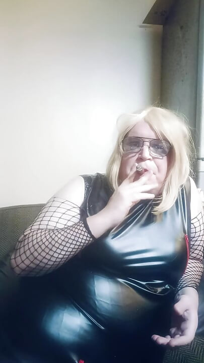 BBW TV talks about how she lost her different virginities