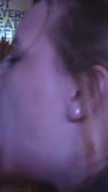 Khoảnh khắc mạnh mẽ từ "Vegas Vacation Blowjobs và sex everywhere"