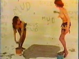 RETRO MUD WRESTLING