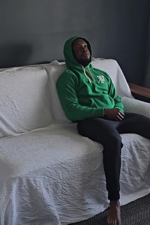 Midknight Babysits for Sexy Sammie