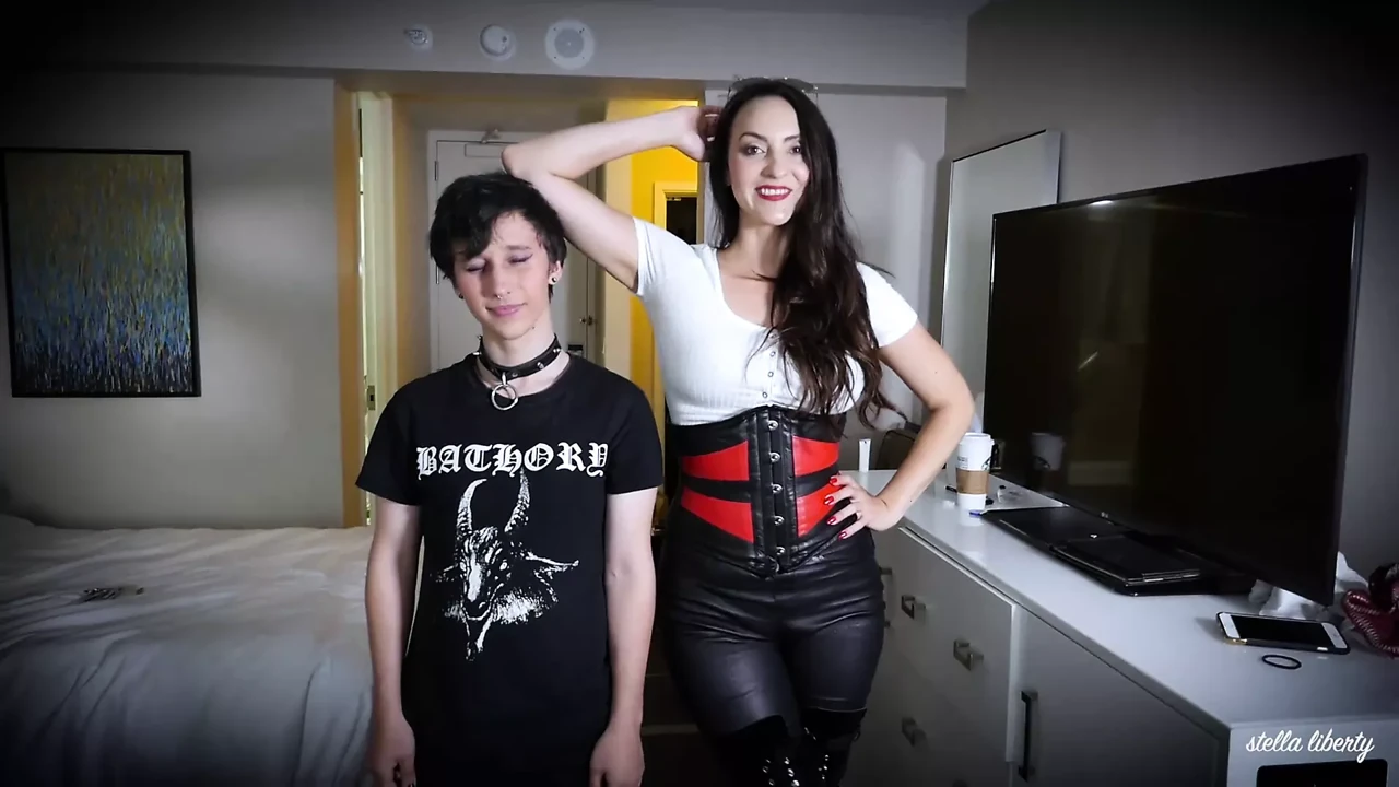 Mistress Stella Liberty Size Comparaison