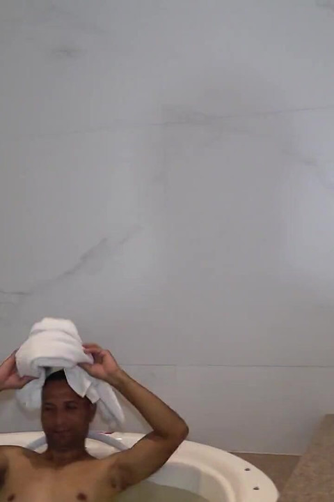 Pam Bells Fucking in the Motel and Letting Her Lover Cum in Her Mouth