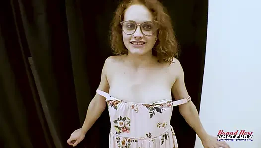 Zierliche inked, rothaarige studentin, luna parish, handjob, zungenanal, gierig schlucken!