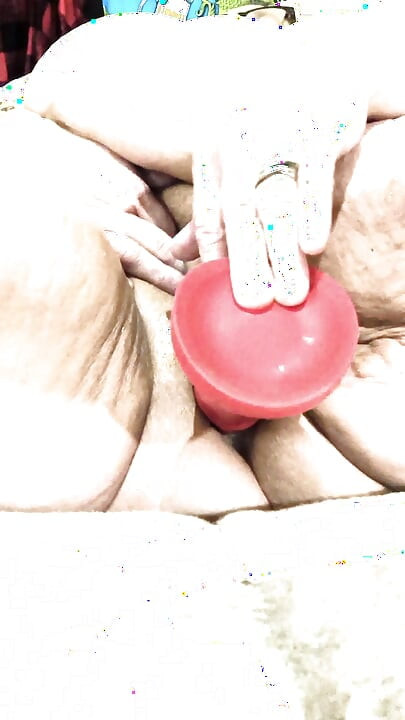 7 je njen srećan broj kada svrši svuda