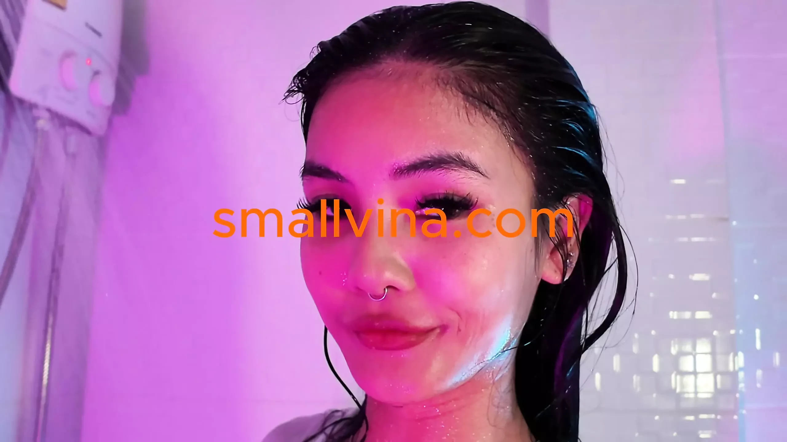 Asiatică EXTRA sexy în lenjerie sexy - trebuie să vezi