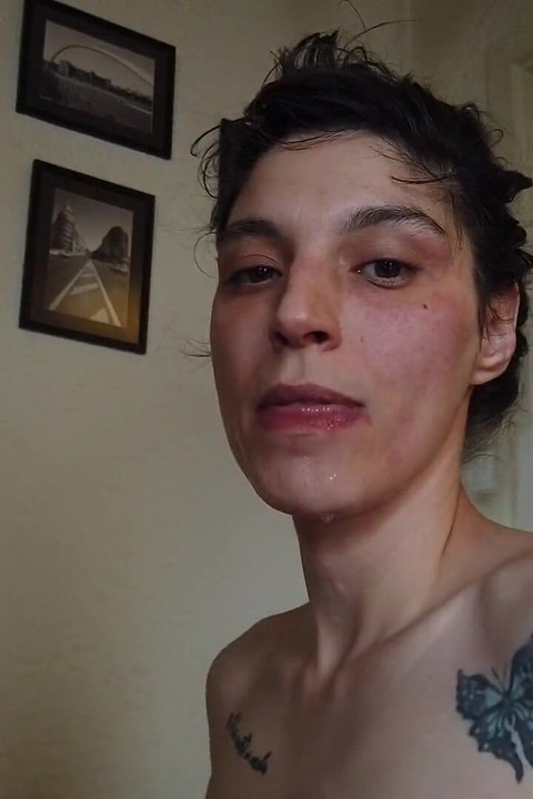 In the Afternoon It Was Hot, I Used My Neighbor's Cock