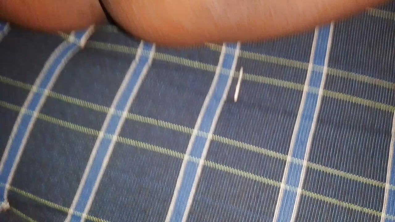 Fodi a minha namorada, gozei dentro da cona dela e engravidei-a.
