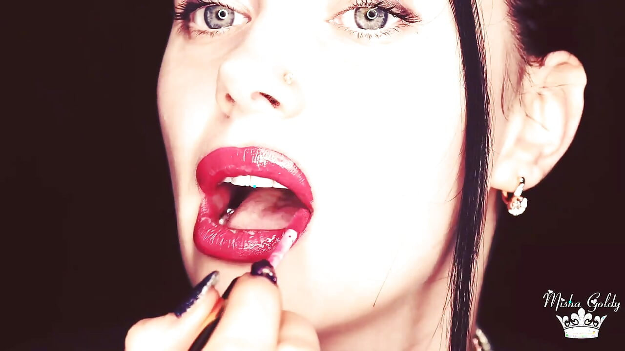 Rokende compilatie & lippenstift & lippenfetisj!