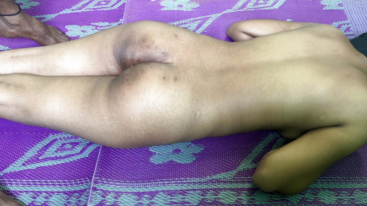 Telugu hostel girl fucked by her boyfriend