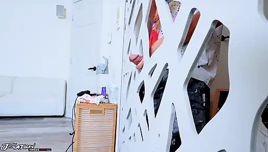 Cewek itu suka banget pantatnya dientot habis-habisan