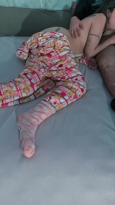 Stepsister sucked his cock until she got all the cum out of it. | Clip 3