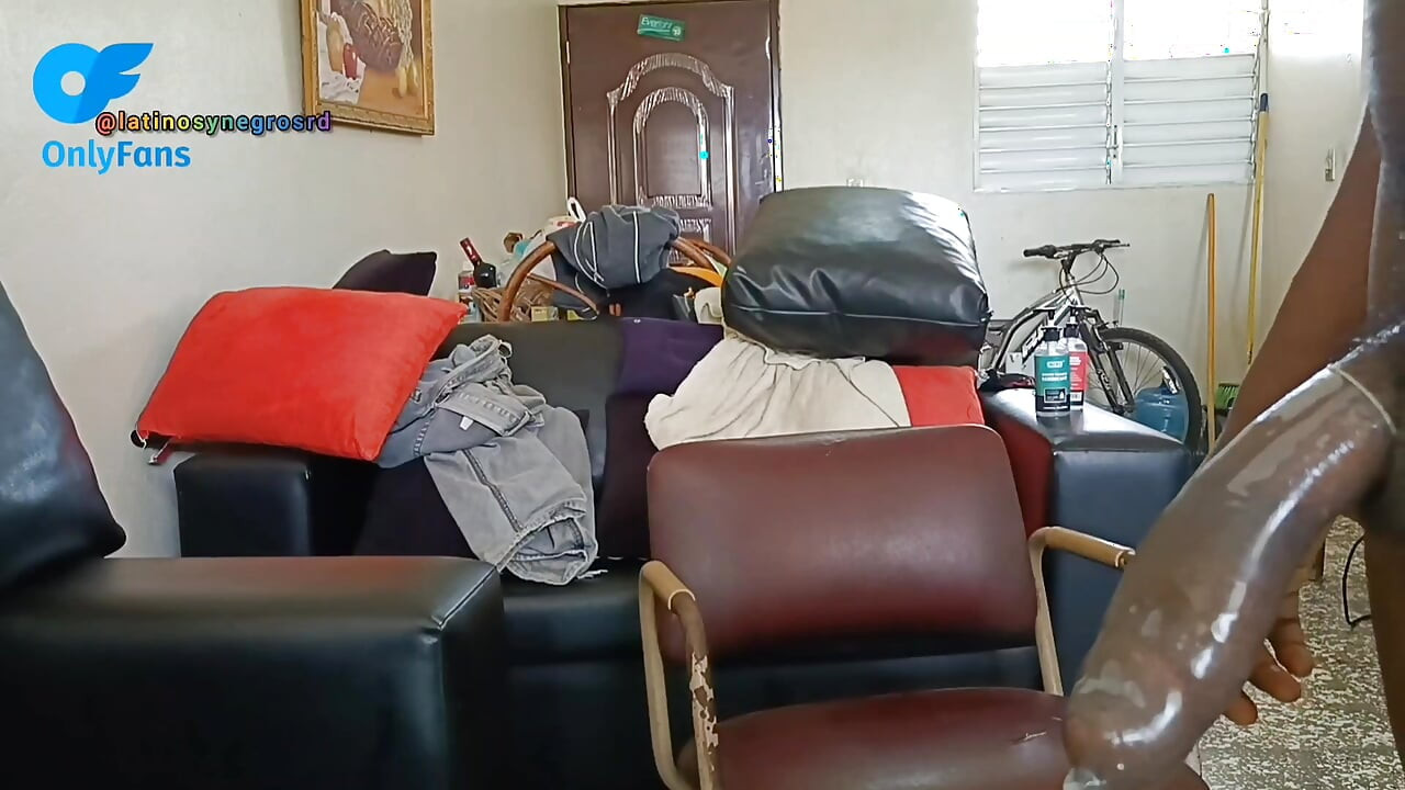 My neighbor loves to come to my house to put his huge thick black cock in me suddenly and then start sucking it.