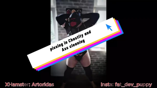 Peeing in the chastity belt and rinsing the butt