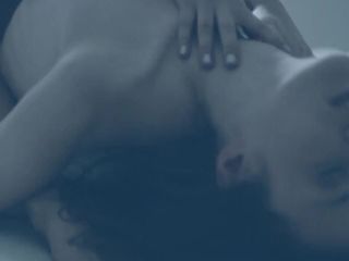 Erotická fúze hudebního videa