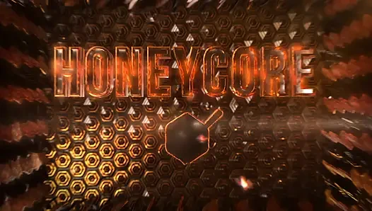 Orgasme muncrat epik setelah fisting intens dengan tangan besar