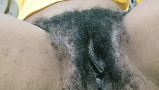 Memek berbulu cewek gemuk rambut merah ini dientot habis-habisan - close up
