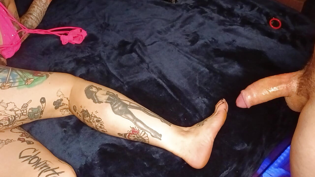 Roz sexy și sălbatic