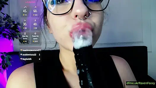 Ravenfoxxy bunu çok özel bir an gibi hissettiriyor