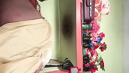 Seks posisi sapi adik tiri India