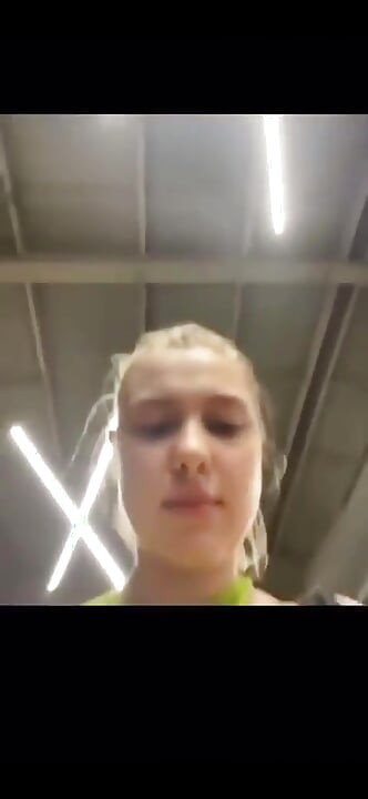 Training and Masturbate in the Gym