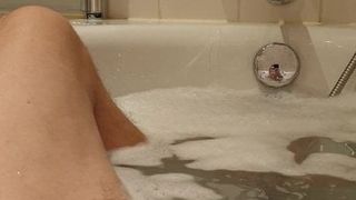 What else to do when taking a bath